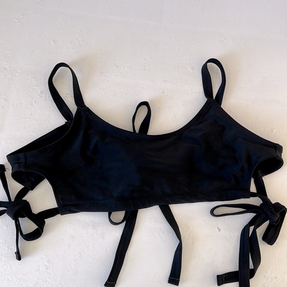 Lovers and Friends Lindsay Top - Picture 3 of 5